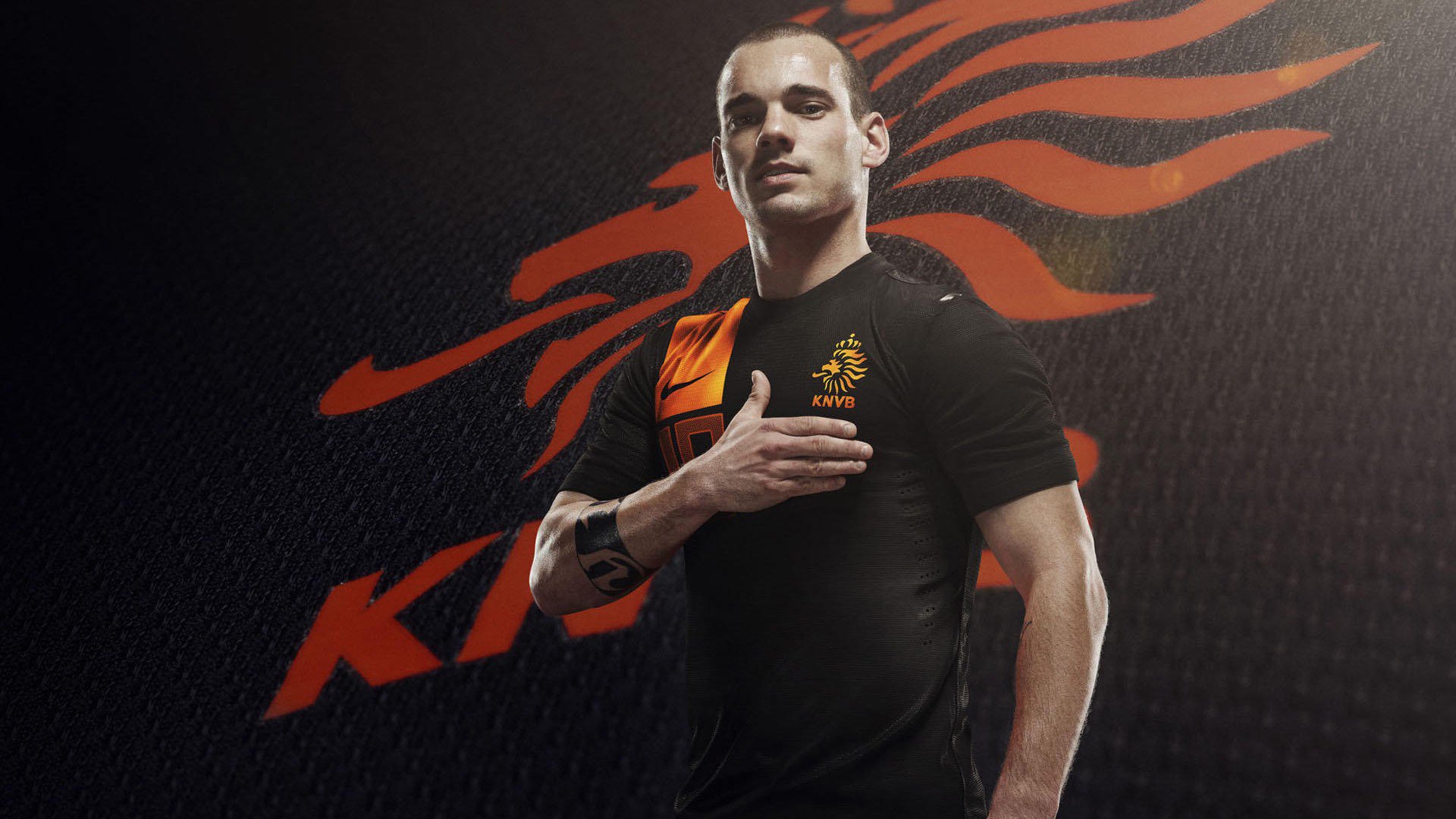 勇士内部演练中模拟季后赛压力环境，勇士现场